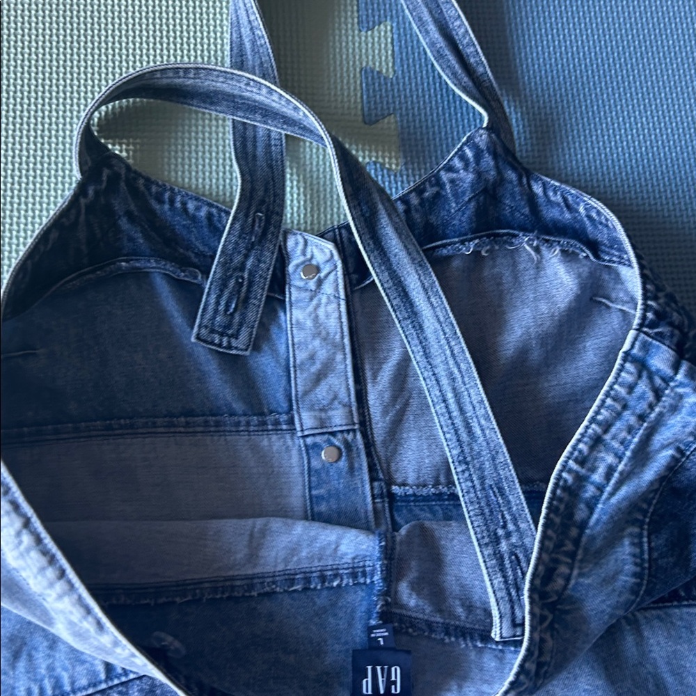 GAP Sleeveless Patchwork Denim Midi Dress in Light and Medium Blue - Picture 8 of 10